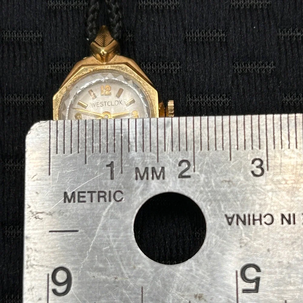 Vintage Westclox 17 Jewels Manual‎ Wind Octagon Cocktail Watch Black Cord Tested